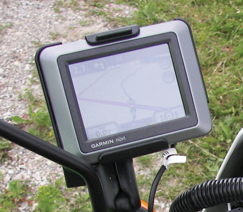 RAM-HOL-GA32U Cradle Holder for the Garmin nuvi 220, 500, 510, 550 & zumo 220